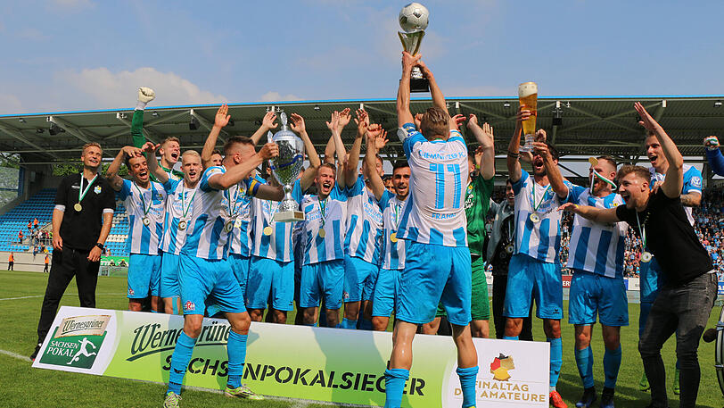 Chemnitzer FC, Aufsteiger Regionalliga Nordost: Die Sachsen sind gerüstet, planen laut "Bild" mit einem Etat von rund drei Millionen Euro. Eingespielte Mannschaft, die ihre Liga dominierte. AZ-Prognose: hinteres Mittelfeld!
