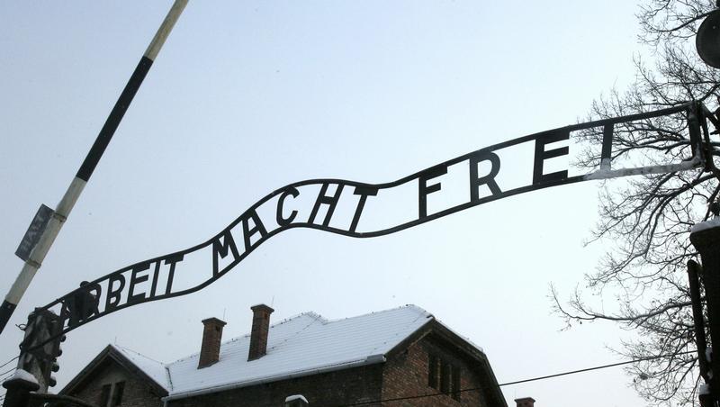 Der Schriftzug 'Arbeit macht frei' Der Schriftzug 'Arbeit macht frei'