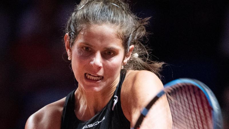 Gab beim Turnier in Stuttgart in der ersten Runde auf: Julia Görges schlägt auf. Gab beim Turnier in Stuttgart in der ersten Runde auf: Julia Görges schlägt auf.