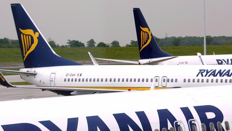 Billigflieger wie Ryanair verlangen oft versteckte Zusatzgebühren. Billigflieger wie Ryanair verlangen oft versteckte Zusatzgebühren.