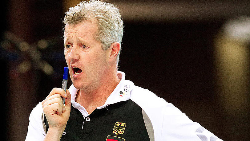 Bundestrainer Vital Heynen glaubt an einer Steigerung des DVV-Teams. Bundestrainer Vital Heynen glaubt an einer Steigerung des DVV-Teams.