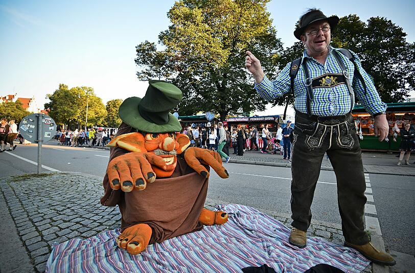 Irischer Kobold (li.).