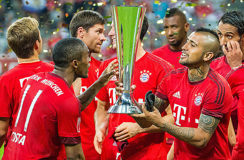 Mit den Neueinkäufen Douglas Costa und Arturo Vidal soll der Audi-Cup nicht der letzte Bayern-Titel der Saison bleiben.