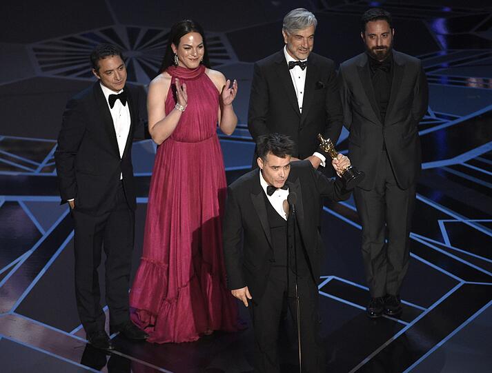 Sebastian Lelio (vorne), Nicolas Saavedra, Daniela Vega, Alejandro Goic und Pablo Larrain: Oscar den besten fremdsprachigen Film für "A Fantastic Woman"