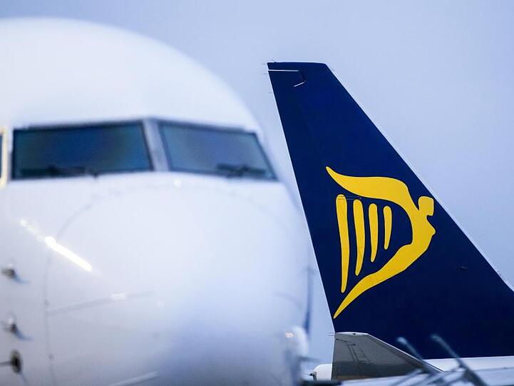 Ryanair gehört zu den größten Fluggesellschaften Europas mit nach eigenen Angaben mehr als 2400 Flügen täglich zu 200 Zielen in 40 Ländern.