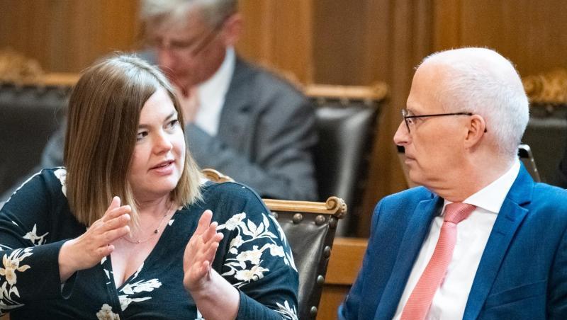 Derzeit sieht es eher nach Rot-Grün als nach Grün-Rot aus: Hamburgs Erster Bürgermeister Peter Tschentscher (SPD) und seine Koalitionspartnerin Katharina Fegebank (Grüne).