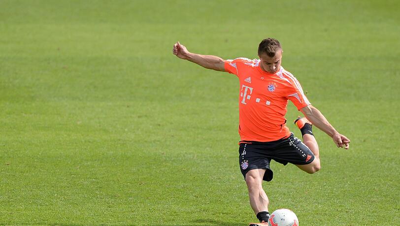 Xherdan Shaqiri beim Schusstraining. Xherdan Shaqiri beim Schusstraining.