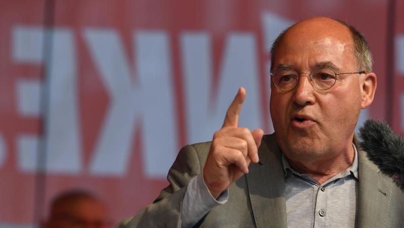 Gregor Gysi im April bei der Auftaktkundgebung der Linkspartei zur Europawahl. Gregor Gysi im April bei der Auftaktkundgebung der Linkspartei zur Europawahl.