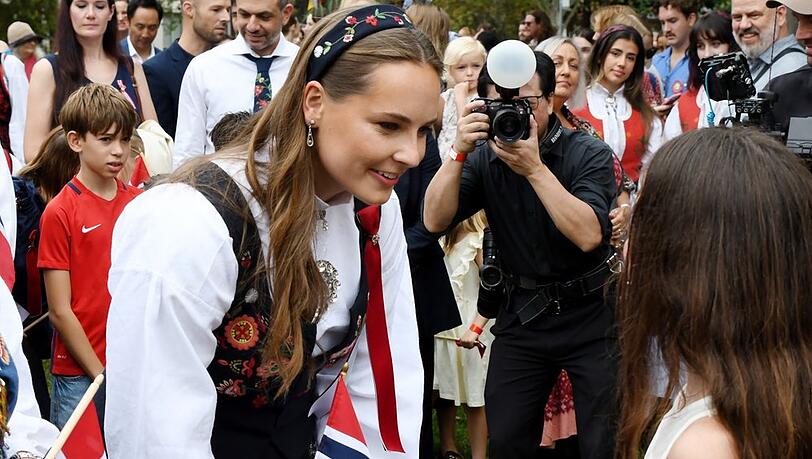 Prinzessin Ingrid Alexandra feiert den 17. Mai in Sydney. Prinzessin Ingrid Alexandra feiert den 17. Mai in Sydney.