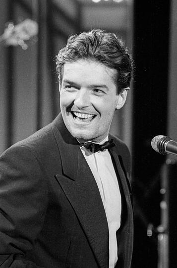 Wie aus dem Ei gepellt: Falco kultivierte mit eleganter Kleidung und feschen Frisuren den "Dandy-Look". Wie aus dem Ei gepellt: Falco kultivierte mit eleganter Kleidung und feschen Frisuren den "Dandy-Look".