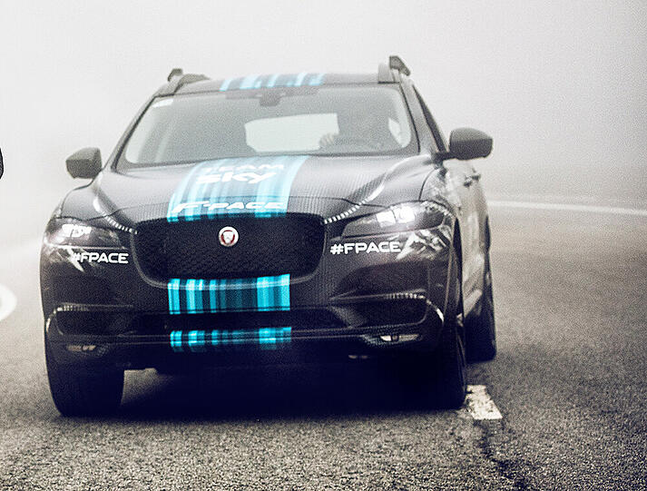 Höher hinaus: Jaguar zeigt in Frankfurt mit dem F-Pace das erste SUV der Marke.