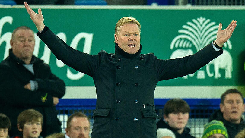 Ronald oeman hat in seiner Karriere bereits Vitesse Arnheim, Ajax Amsterdam, Benfica Lissabon, PSV Eindhoven, den FC Valencia, AZ Alkmaar, Feyenoord Rotterdam und den FC Southampton trainiert.