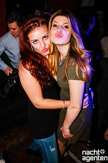 Klicken Sie sich durch die Partybilder aus den Münchner Clubs von Samstagabend. Finden Sie sich wieder?