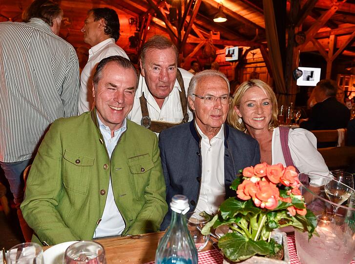 Clemens Tönnies, Frank Fleschenberg, Franz Beckenbauer und Frau Heidi