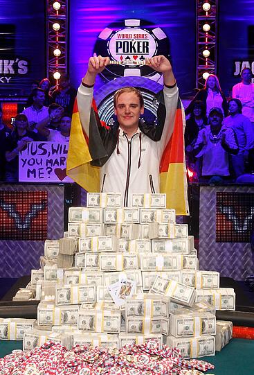 Die World Series of Poker(WSOP) wurde die vergangenen vier Male von Spielern Anfang Zwanzig gewonnen. Seit 1970 wird die Meisterschaft ausgetragen.