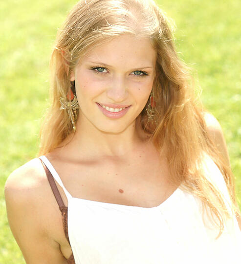 Alice Müller : Sie ist unter dem Top 30 der zahlreichen Bewerberinnen. Wird Alice die "Schöne Münchnerin 2011"?