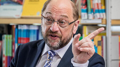 Martin Schulz tritt auf dem SPD-Parteitag in Schweinfurt auf.