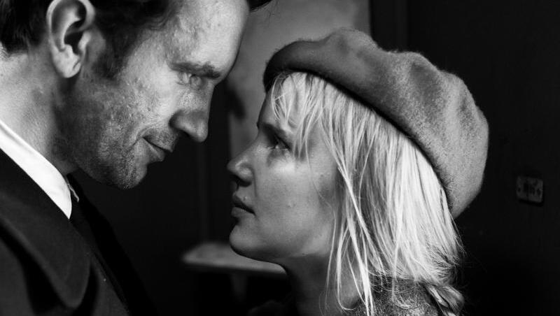 Zwischen Leidenschaft und Zerissenheit: Wiktor (Tomasz Kot) und Zula (Joanna Kulig). Zwischen Leidenschaft und Zerissenheit: Wiktor (Tomasz Kot) und Zula (Joanna Kulig).