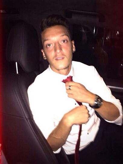 Das Leben von Mesut Özil auf Instagram