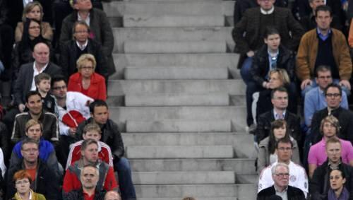 Zwischen Klinsmann und den Fans tut sich ein Graben auf. Zwischen Klinsmann und den Fans tut sich ein Graben auf.