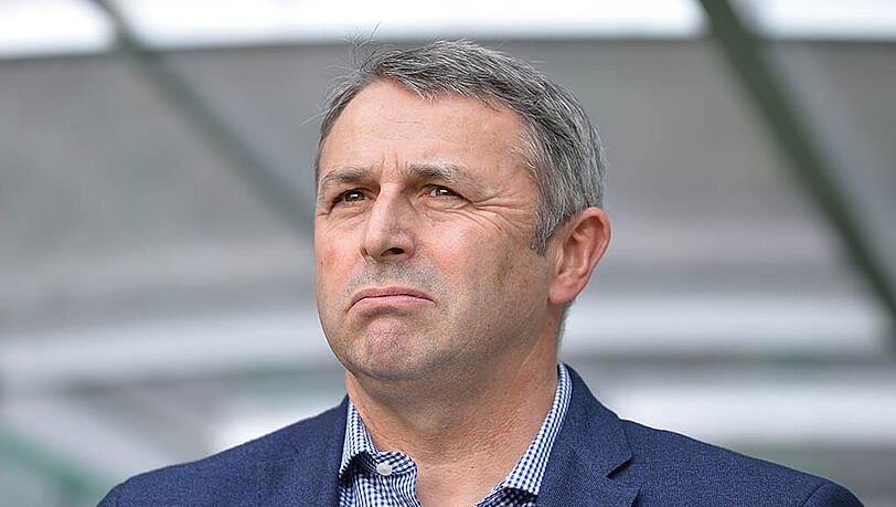 Klaus Allofs steht beim VfL Wolfsburg offenbar kurz vor dem Rausschmiss. Klaus Allofs steht beim VfL Wolfsburg offenbar kurz vor dem Rausschmiss.