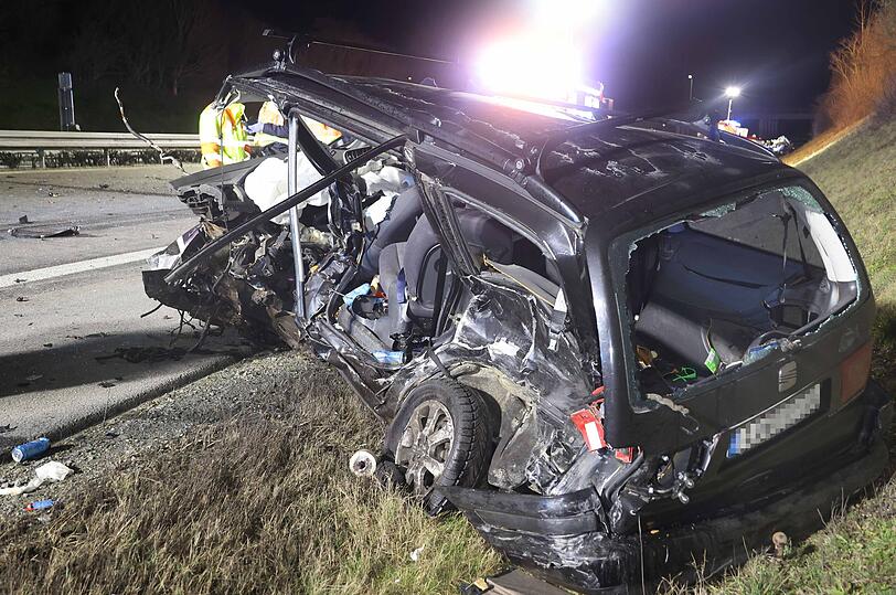 Weitere Bilder vom Unfallort auf der A94.