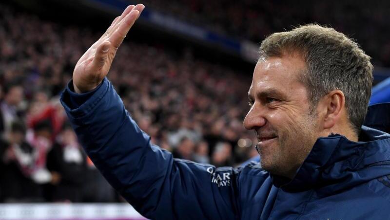 Coach Hansi Flick steht mit dem FC Bayern München im Achtelfinale der Champions League. Coach Hansi Flick steht mit dem FC Bayern München im Achtelfinale der Champions League.