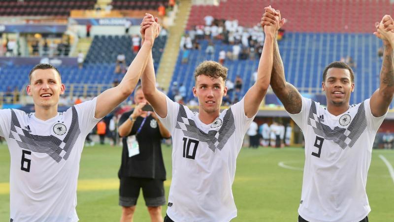Luca Waldschmidt (M.) sorgt bei der U21-EM für Furore. Luca Waldschmidt (M.) sorgt bei der U21-EM für Furore.