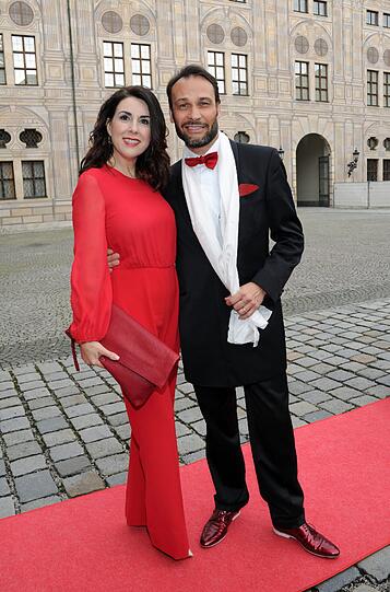 Moderator Klaus Stecher und seine Frau Judith Williams