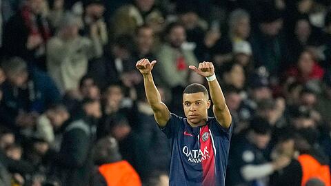 Kylian Mbappé soll einen Vertrag bei Real Madrid unterschrieben haben.