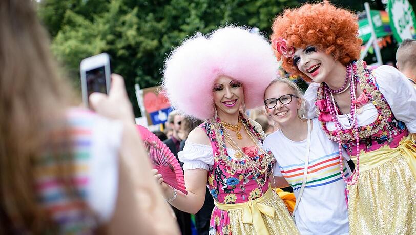 Der Höhepunkt der Pride-Week ist die große Politparade in der Innenstadt am kommenden Samstag, 13. Juli. Der Höhepunkt der Pride-Week ist die große Politparade in der Innenstadt am kommenden Samstag, 13. Juli.