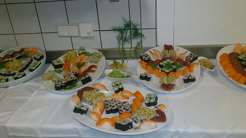 Mittagsmenü, Abendessen oder Catering - Sushi Soi gestaltet leckere Sushi-Kreationen für alle Sinne.