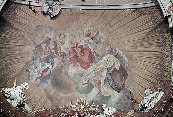 Und hier noch eine Aufnahme von 1944: Cosmas Damian Asams "Die Tugenden der Hl. Anna" als Deckenfresko im Chor. Und hier noch eine Aufnahme von 1944: Cosmas Damian Asams "Die Tugenden der Hl. Anna" als Deckenfresko im Chor.