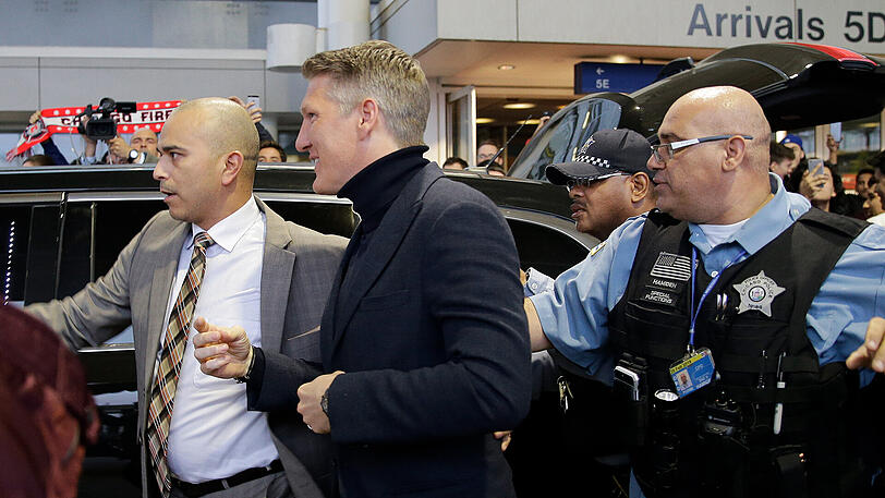 Anschließend macht sich Schweinsteiger auf den Rest Chicagos zu erobern.