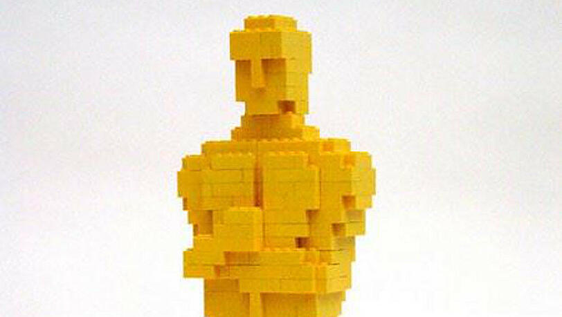 Wer nicht nominiert ist, muss sich eben selbst einen Oscar bauen - der Regisseur von "The Lego Movie" macht's vor Wer nicht nominiert ist, muss sich eben selbst einen Oscar bauen - der Regisseur von "The Lego Movie" macht's vor