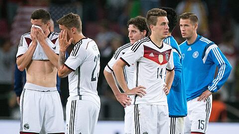 Nicht weltmeisterwürdig: die Nationalspieler nach der 1:2-Niederlage gegen die USA.