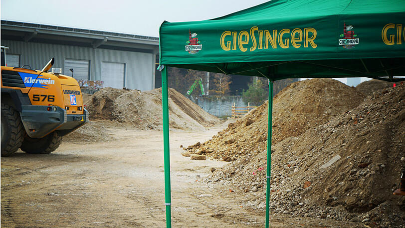 In einem Jahr soll hier bereits die fertige Brauerei stehen.