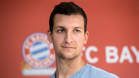 Rückkehrer Paul Zipser hat für zwei Jahre beim FC Bayern unterschrieben.