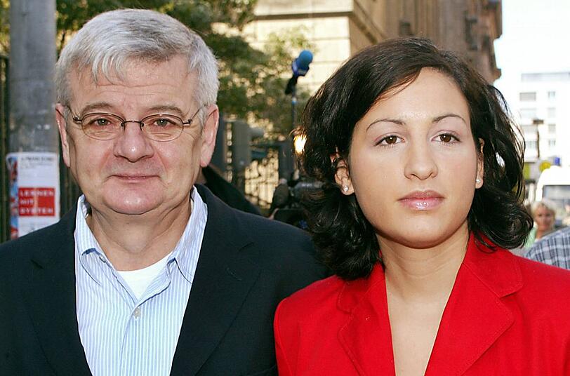 Er ist zum 5. Mal verheiratet: Joschka Fischer (64) mit seiner Frau Minu Barati (36).