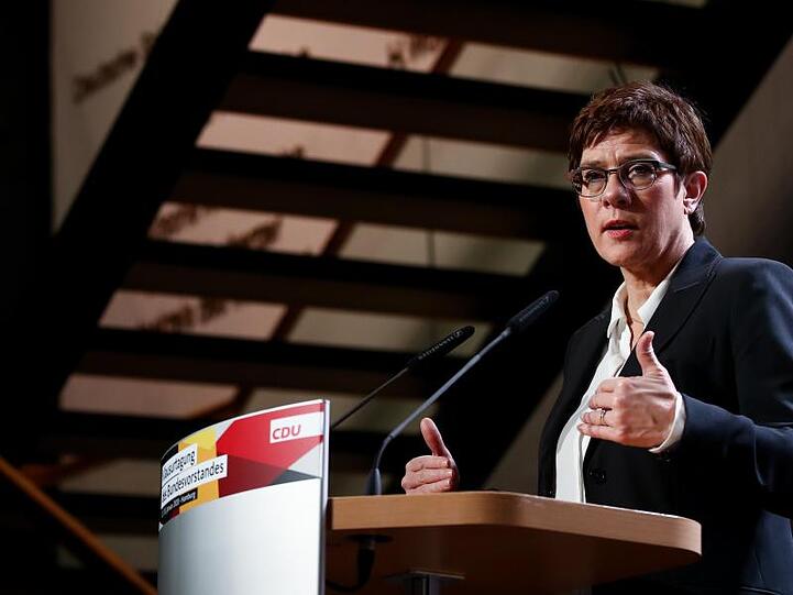 CDU-Chefin Annegret Kramp-Karrenbauer bei der Vorstandsklausur: Zwischen CDU und CSU zeichnet sich beim Thema Wahlrechtsreform neuer Streit ab.