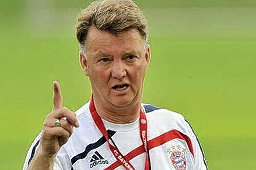 Der Fußballlehrer in der Kritik: Louis van Gaal