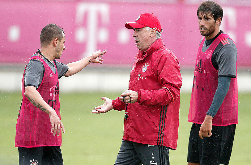Weitere Bilder von der öffentlichen Trainingseinheit an der Säbener Straße.