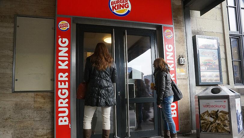 Auf unbestimmte Zeit geschlossen: Die beiden Burger-King-Filialen am Hauptbahnhof. Auf unbestimmte Zeit geschlossen: Die beiden Burger-King-Filialen am Hauptbahnhof.