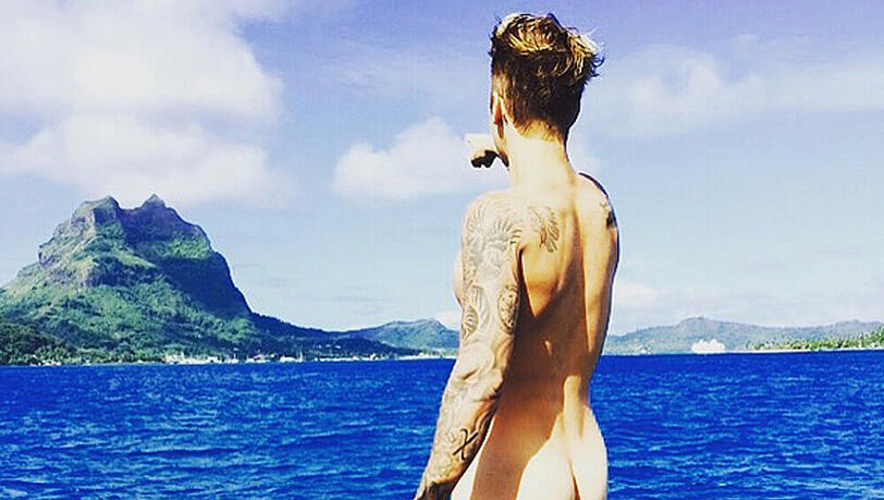 Ein Mädchenschwarm weiß, was seine Fans sehen wollen: Justin Bieber von hinten Ein Mädchenschwarm weiß, was seine Fans sehen wollen: Justin Bieber von hinten