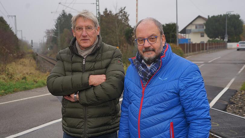 Peter Grotz (l.) und Peter Brück von der Bürgerinitiative sorgen sich um die Ruhe der Anwohner. Peter Grotz (l.) und Peter Brück von der Bürgerinitiative sorgen sich um die Ruhe der Anwohner.