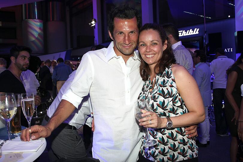 Hasan Salihamidzic mit seiner Frau Esther im H'ugo's.