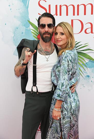 Alec Voelkel mit Freundin Johanna Michels