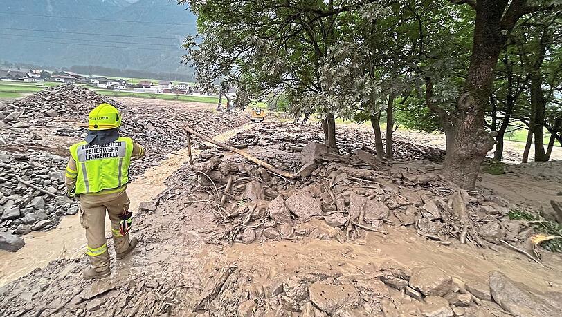 Immer wieder kommt es in Tirol zu Murenabgängen mit Geröll, Holz, Wasser und teils auch Felsbrocken, wie hier im Jahr 2022 in Längenfeld. Immer wieder kommt es in Tirol zu Murenabgängen mit Geröll, Holz, Wasser und teils auch Felsbrocken, wie hier im Jahr 2022 in Längenfeld.