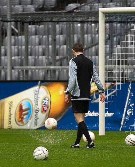 Die Bilder aus der Allianz-Arena vom abgesagten Spiel der Jung-Löwen gegen Elversberg.