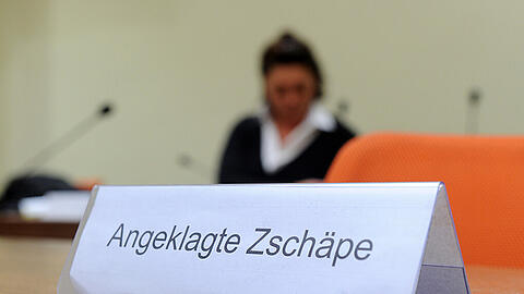 Dieser Platz blieb am Dienstag leer. Wegen Krankheit der Hauptangeklagten Zschäpe konnte der Verhandlungstag nicht stattfinden.